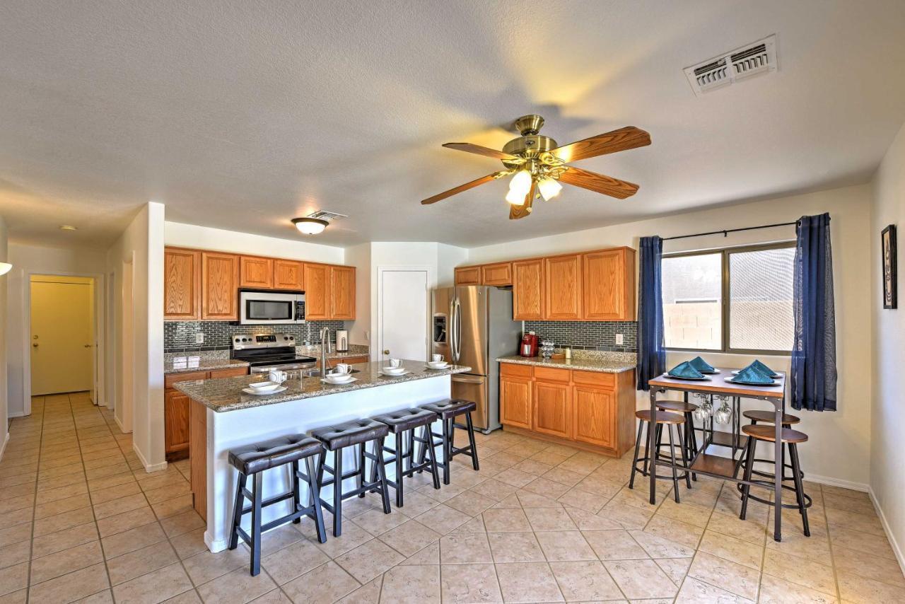 Spacious Phoenix-area Escape With Pool And Hot Tub Avondale